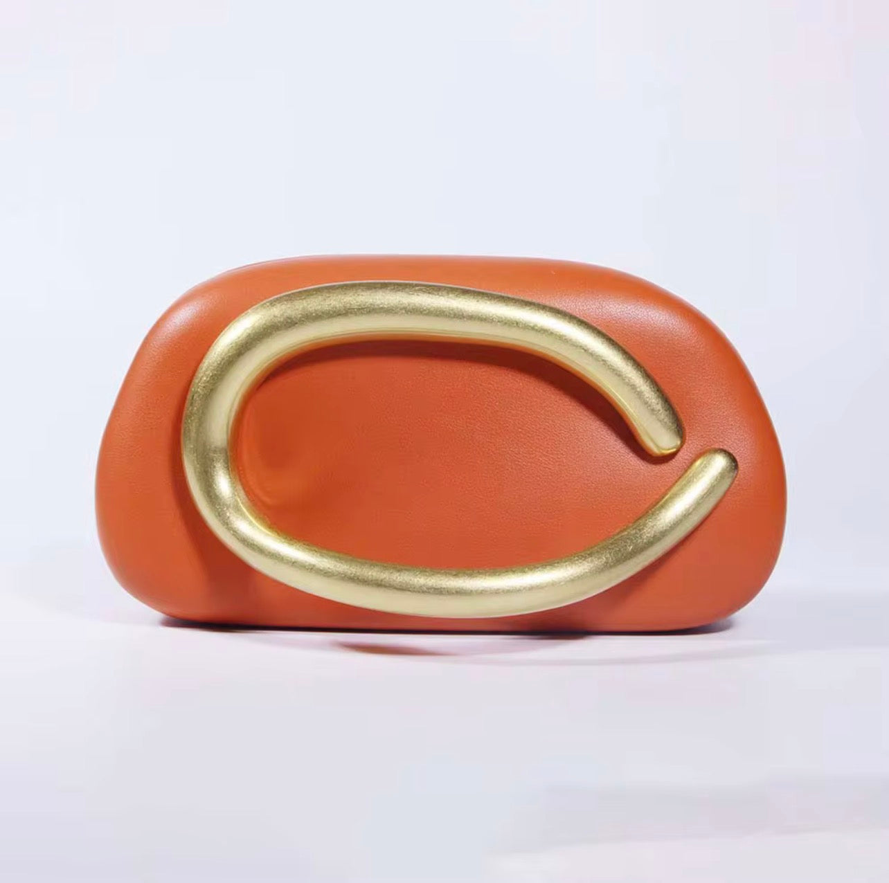 Sculptural Seashell Marble Clutch – Premium Acrylic Shoulder Bag with Detachable Metallic Chain.